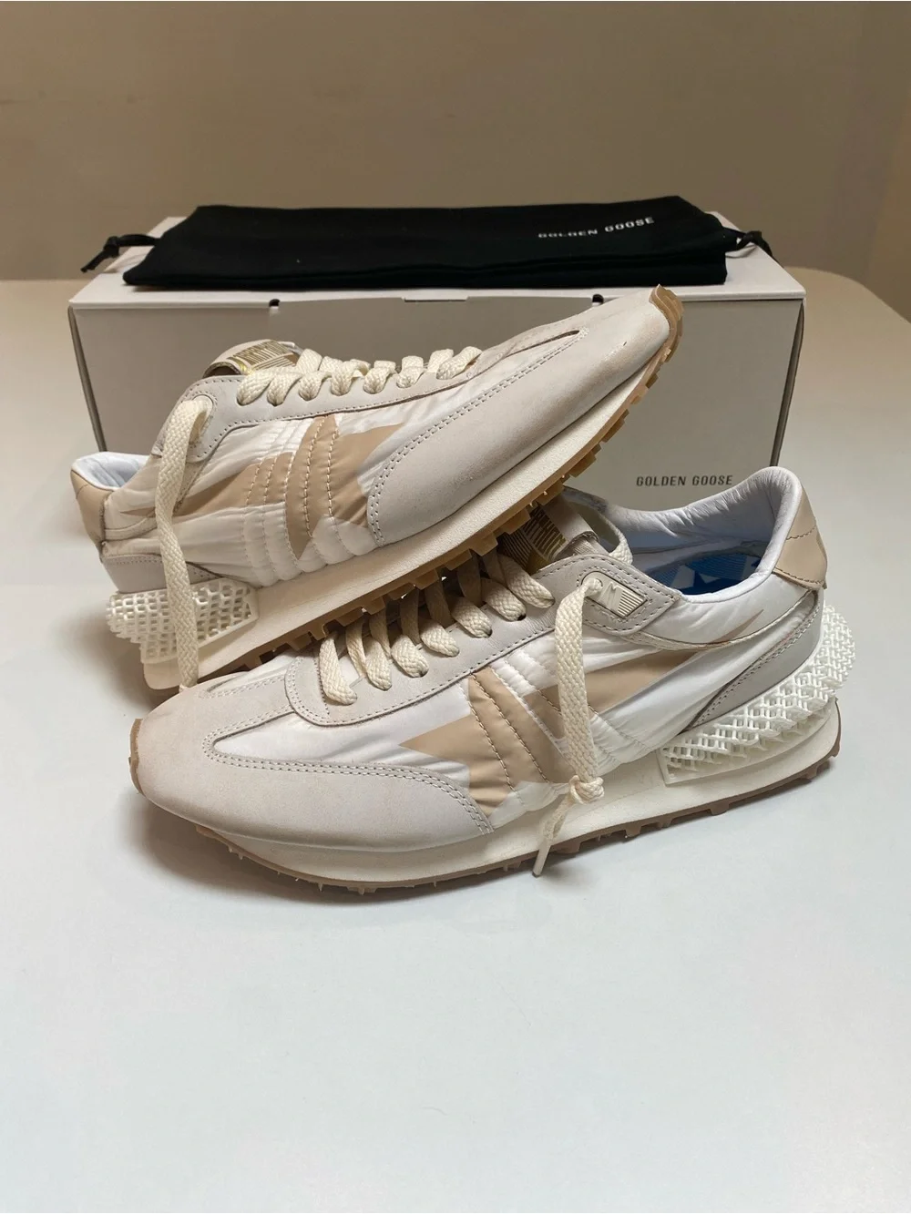 Golden Goose Women’s Marathon Sneaker in White Beige Nylon/Gray sz 36 New in Box